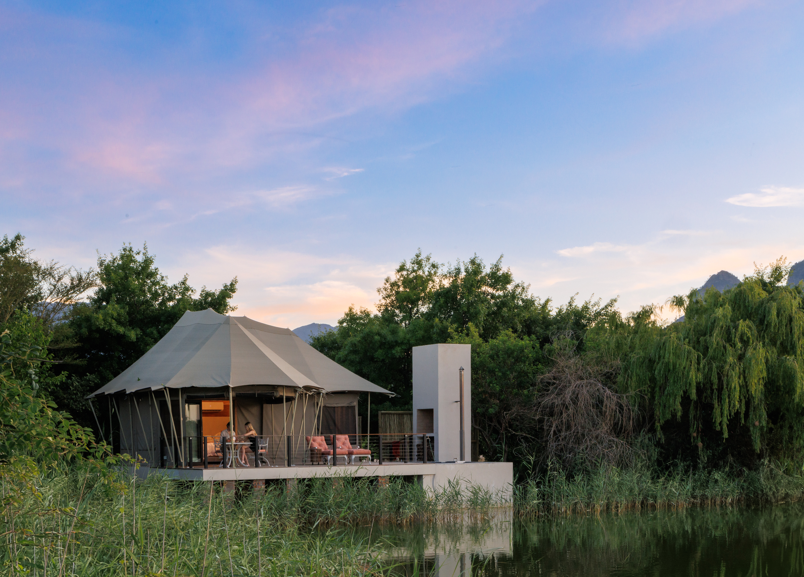 Glamping 5 Lakeside Glamping Chardonnay 3 1