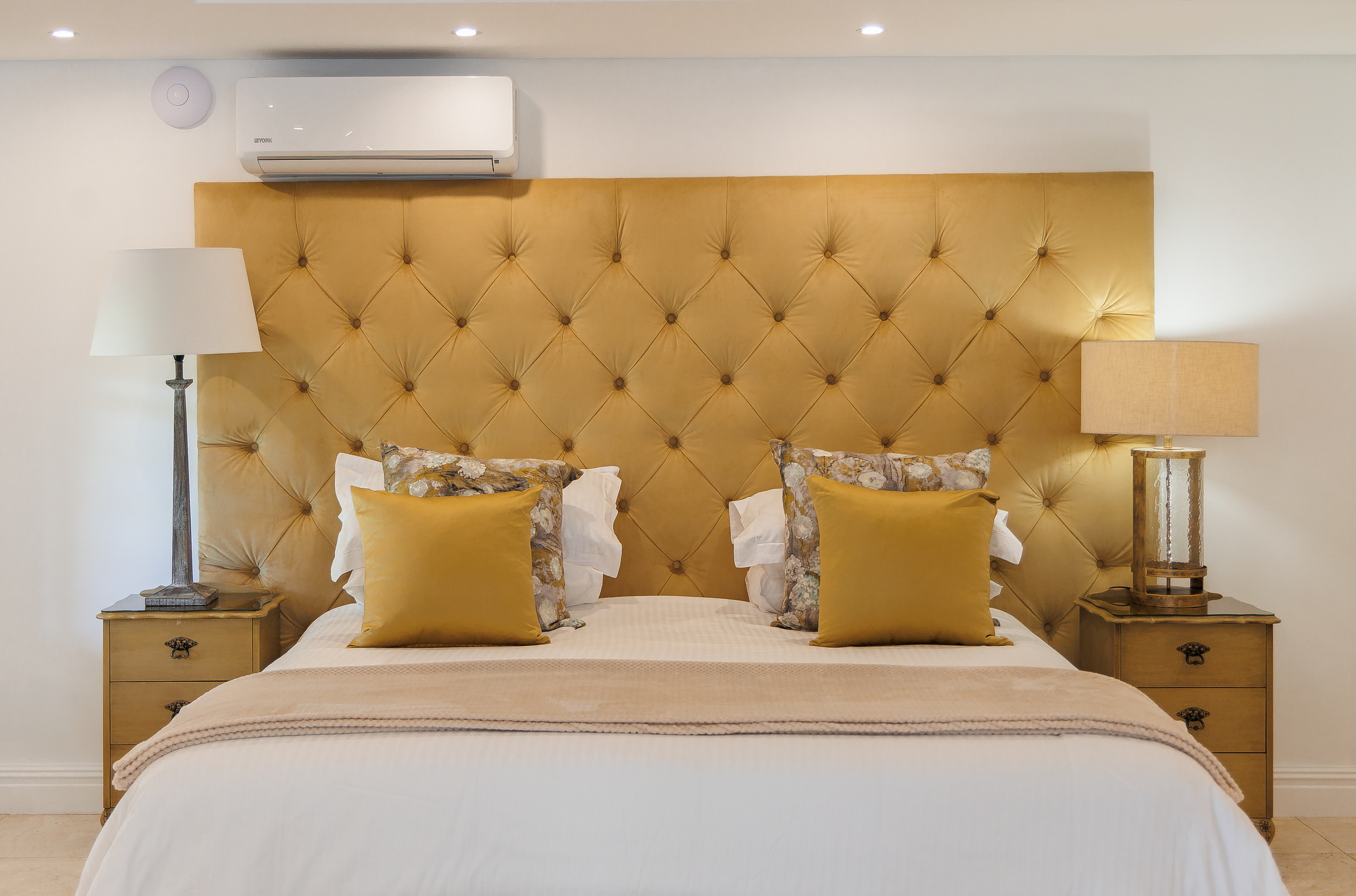 Book Your Stay | Luxury Pool View Apartment