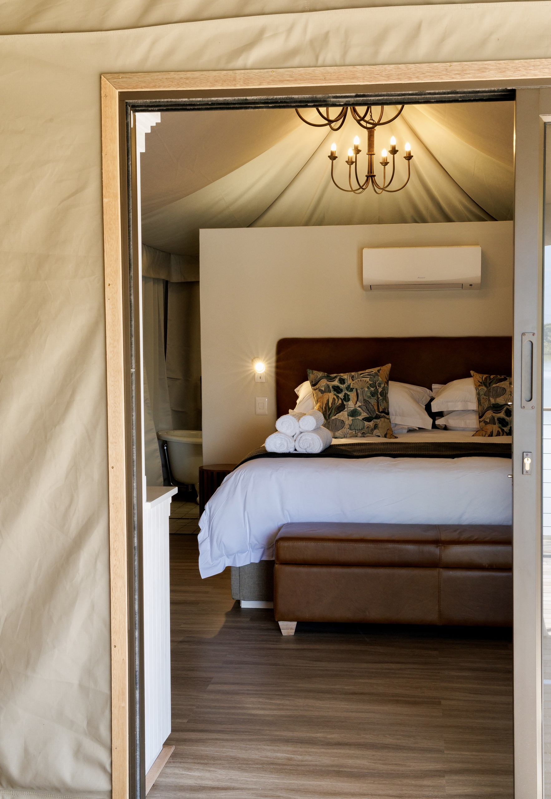 Glamping 1 Lakeside Glamping Blesbok 1