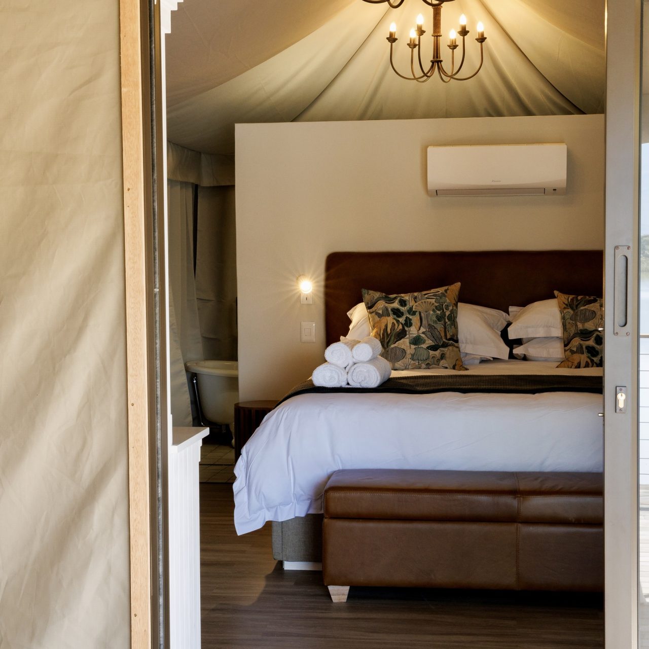 Lakeside Glamping Blesbok (1)