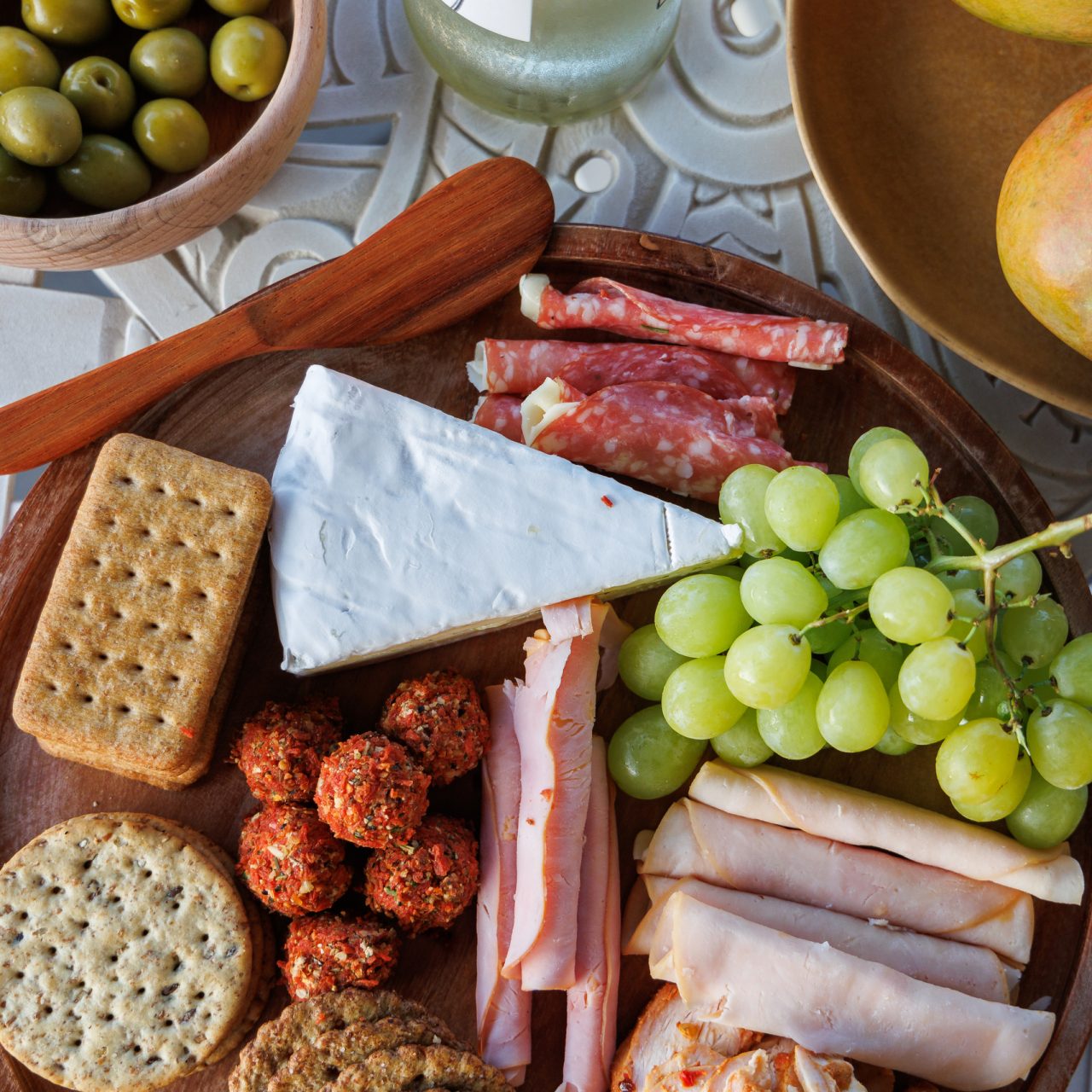 Lakeside Glamping Chardonnay (13)