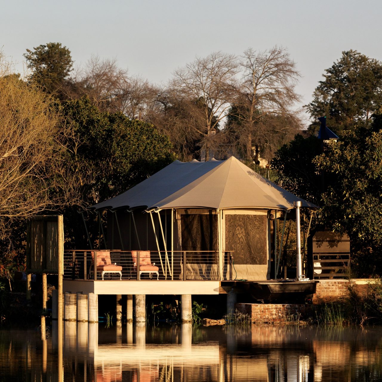 Lakeside Glamping Springbok (1)