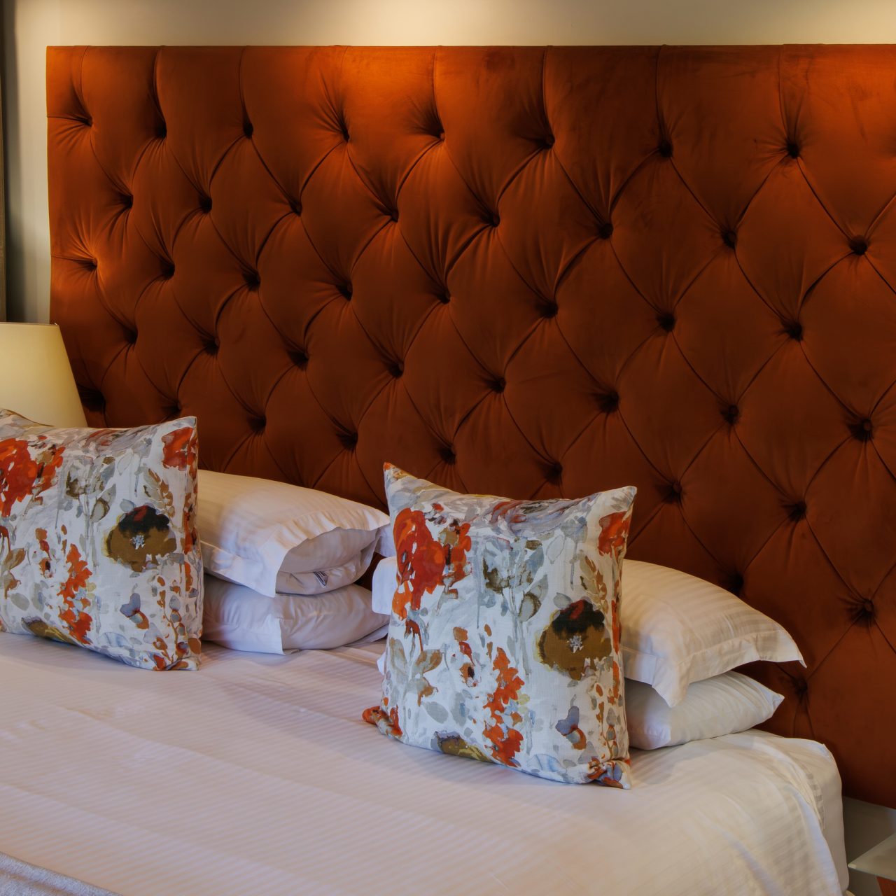 Luxury Two Bedroom Signature Apartment (16)