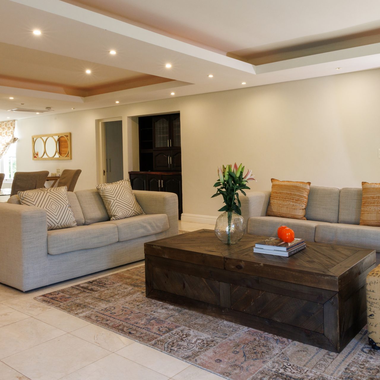 Luxury Two Bedroom Signature Apartment (17)